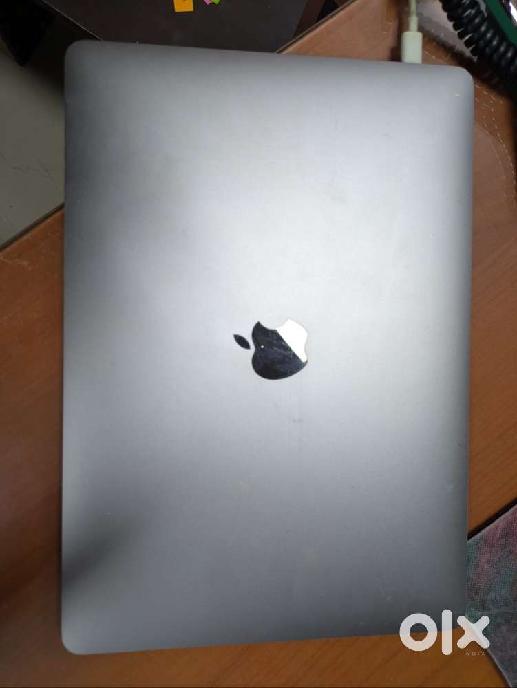 Apple MacBook Pro