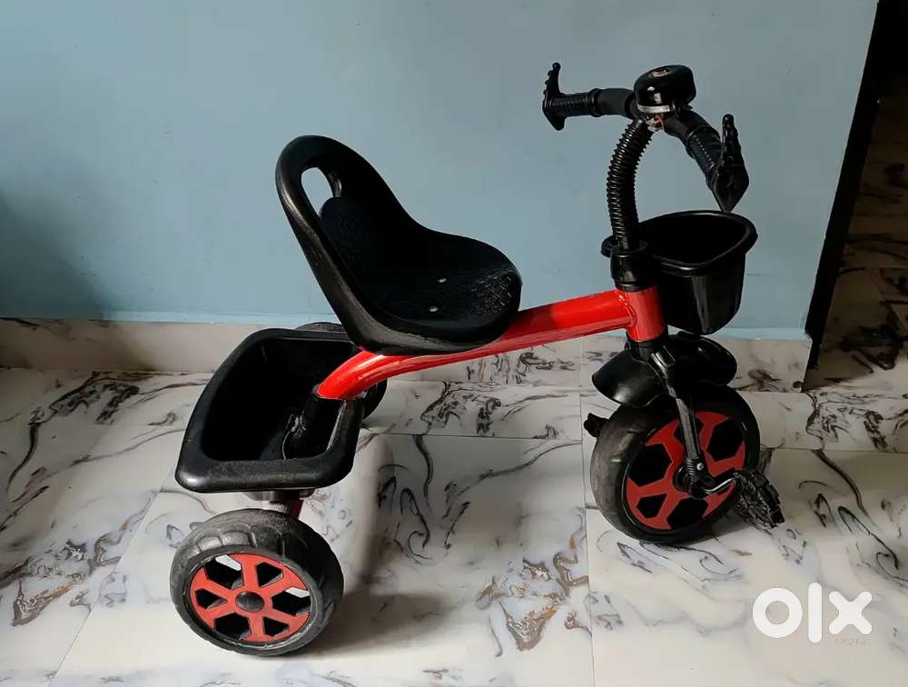 Tricycle for kids