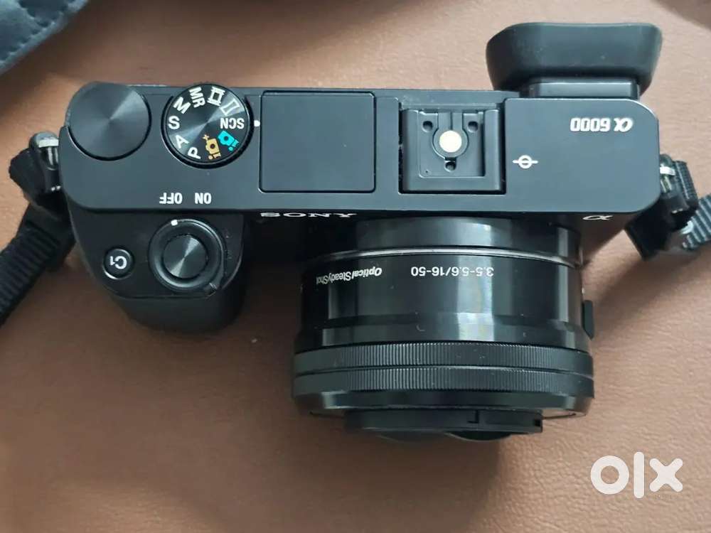 Sony selp1650 advance camera with Sony e-55