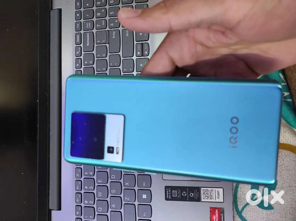 IQOO NEO 7 5G (8/128GB)