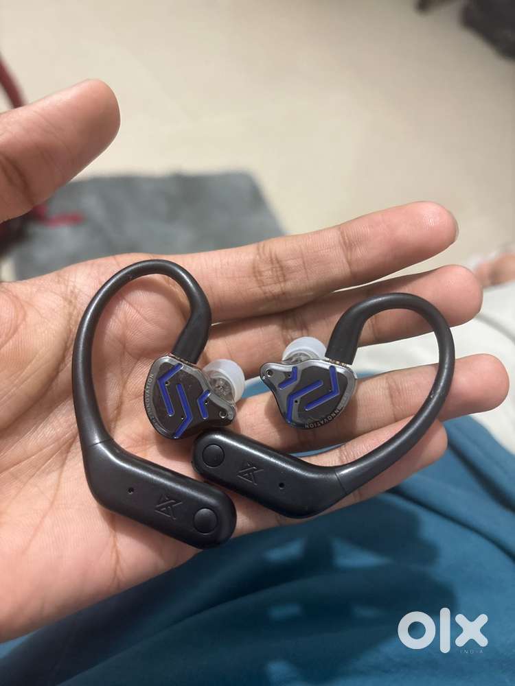 KZ ZSN pro 2 IEM earphones with Bluetooh Adapter