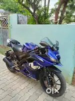 R15 v3 motogp edition