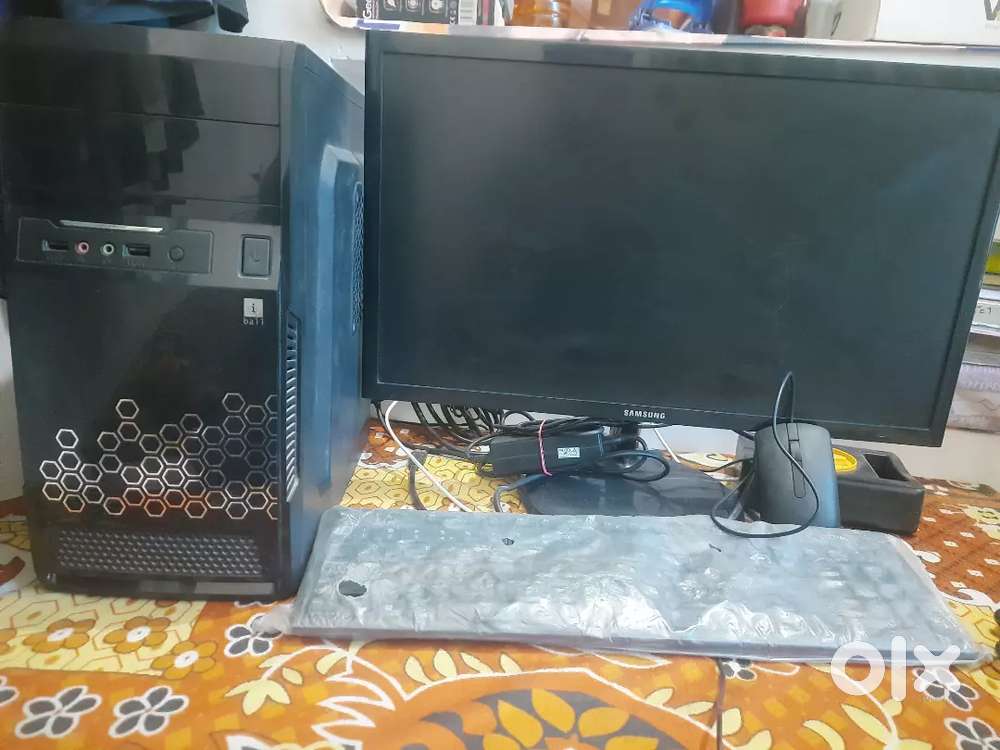 I5 3RD GEN. SCRETCHLESS COMPUTER SYSTEM