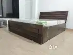 Queen size bed with storage 5x6 available in factory price
