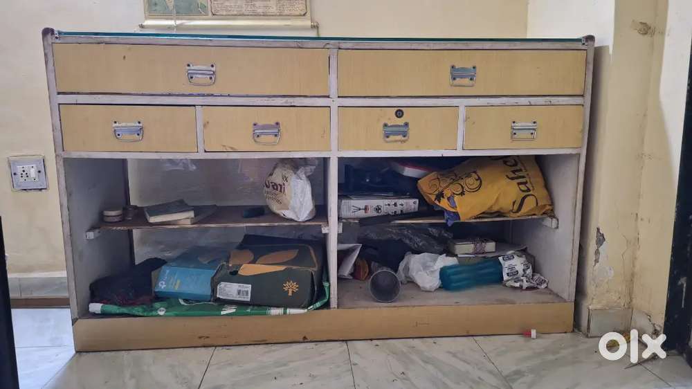 Shop counter / Computer table