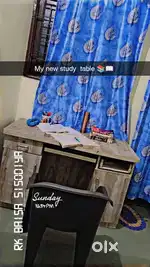 Computer table