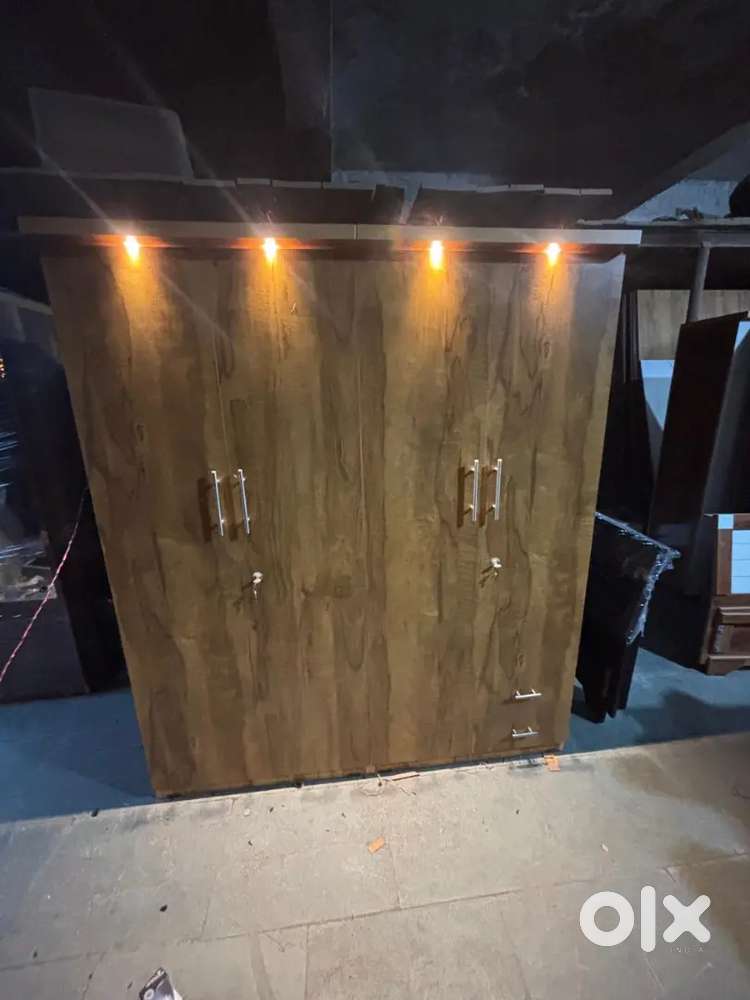 Brand New 4 Door Cupboard Diract Factory Outlet Just 10999