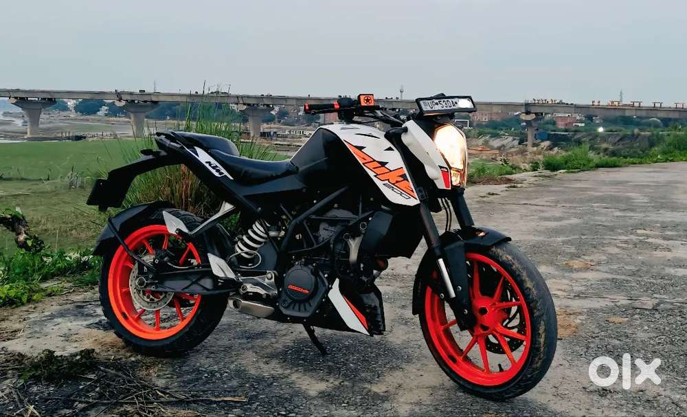 KTM duke 200 cc good condition