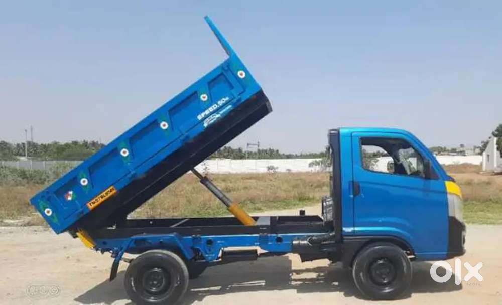 Driver: Intra v30 load tipper van
