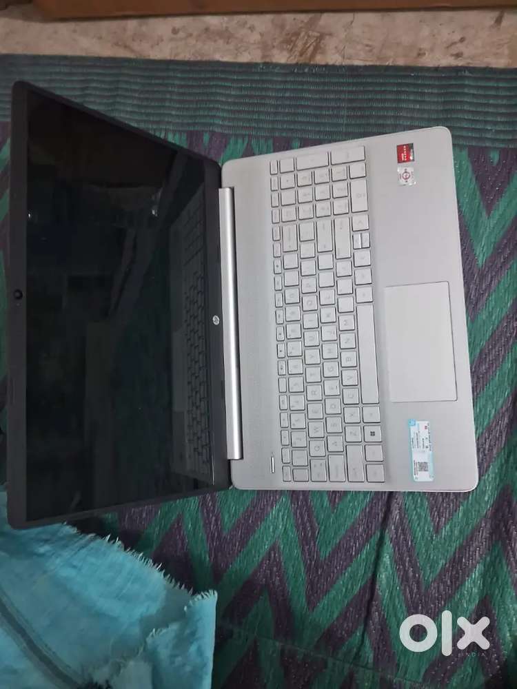 HP LAPTOP WINDOWS 11