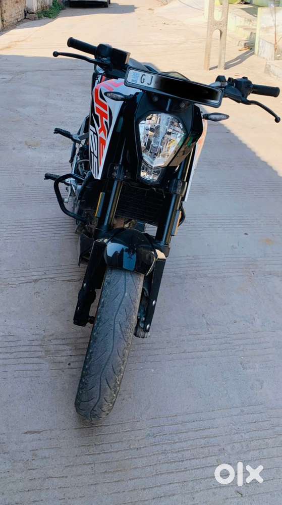 KTM DUKE 125cc December 2020