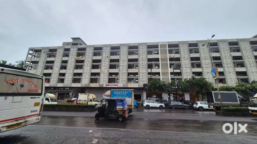 1st floor corner shop for sale vasai east main road tauch near highway