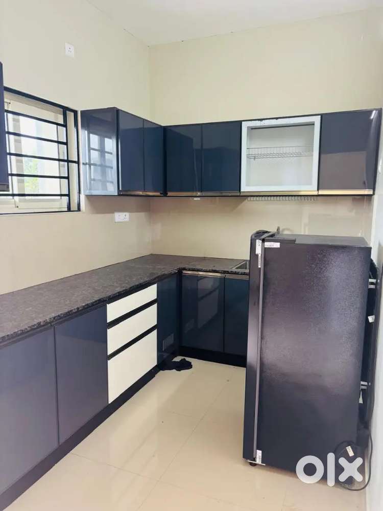 2 BHK FURNISHED APPARTMENT FOR RENTKUZHIVELIPADY 4 BACHLERS ANDFAMMILY