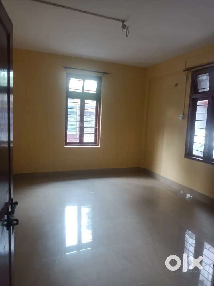 Semi Furnished Large Single Room/One BHK Available at Bhanghgagarh
