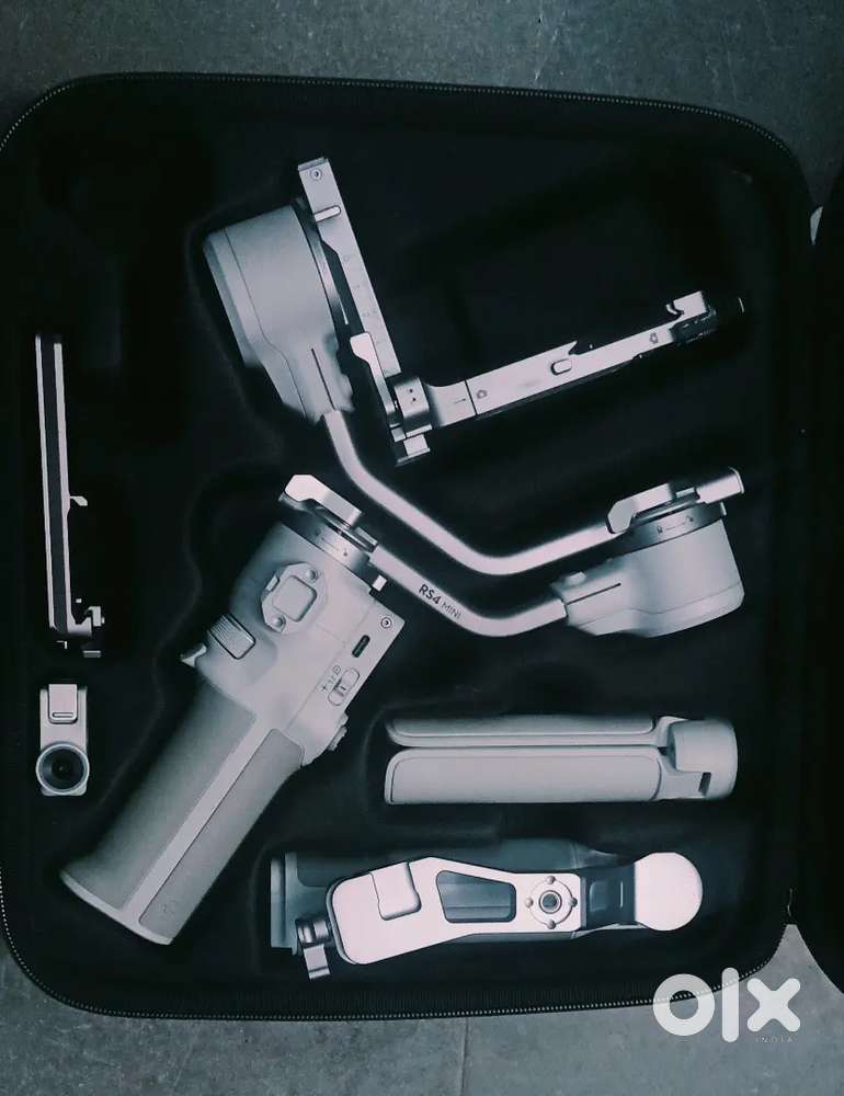 DJI RS4 mini combo gimbal