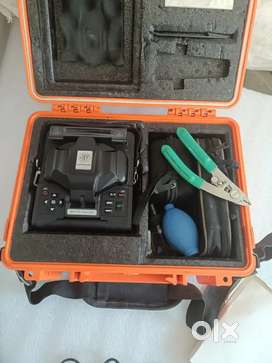 Fiber Splicing Machine