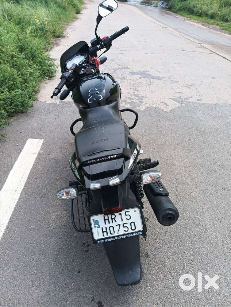 Pulser 125