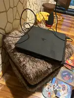 Ps4 slim 1tb 9 months old