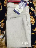 Girl jeen available