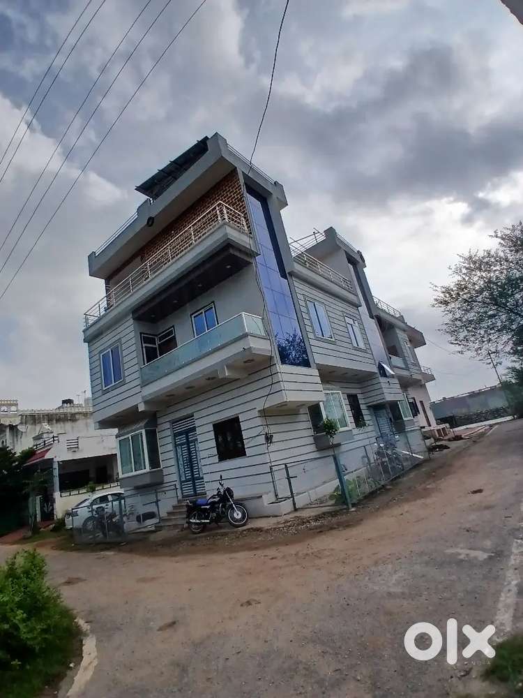 2BHK SEPARATE HOUSE