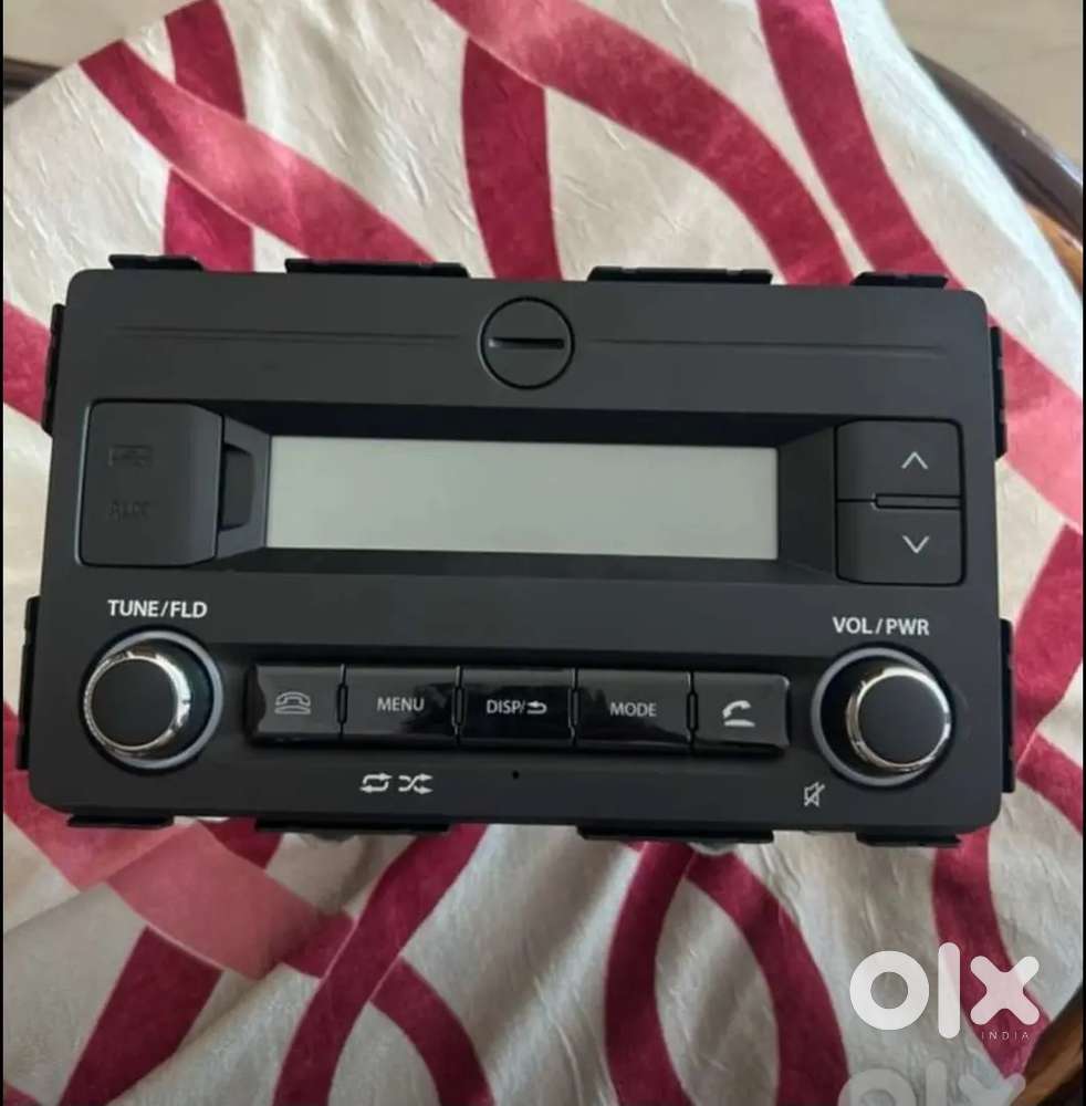 Maruthi suzuki Panasonic sterieo audio unit 3000rs