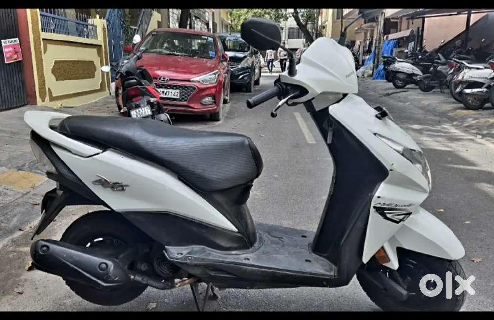 Honda Dio model 2015