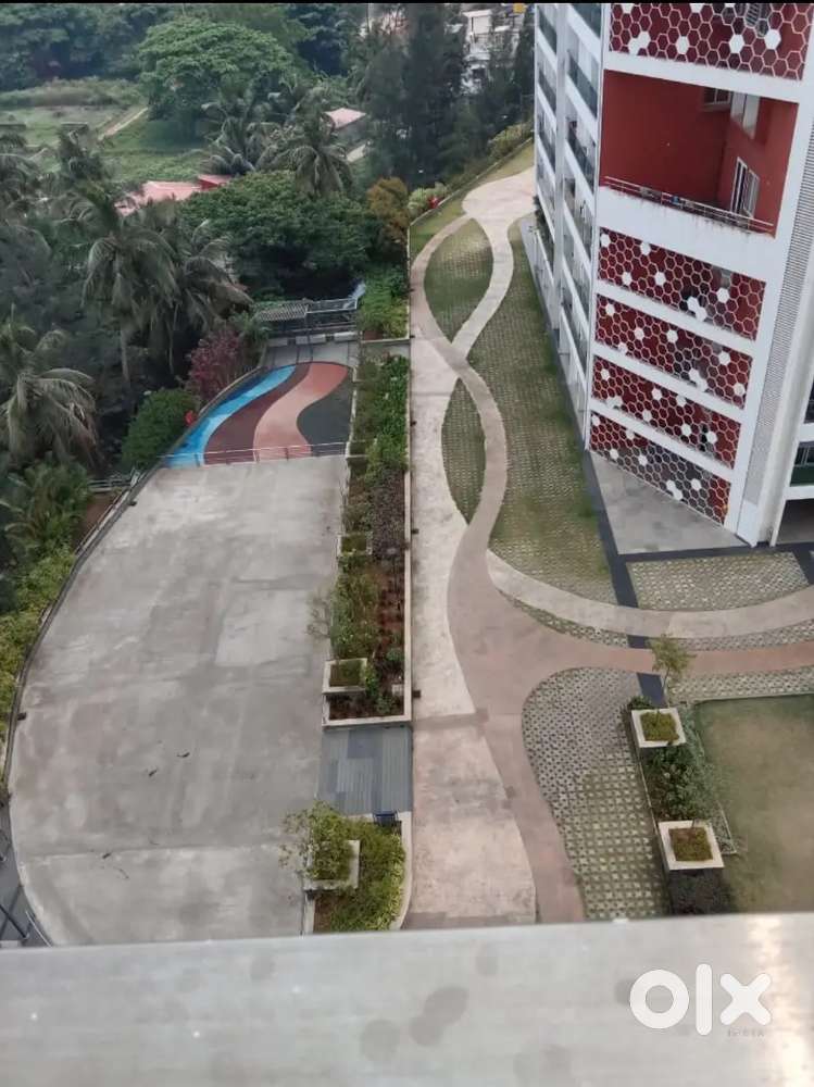 2bhk semi furnished flat for sale pompwell