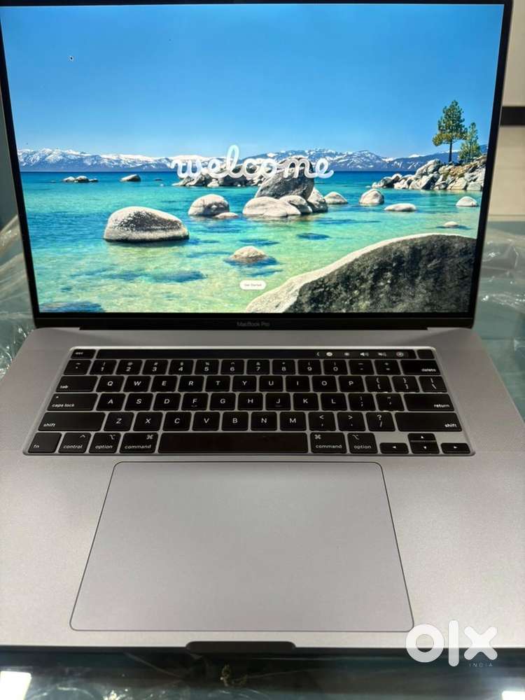macBook pro 16GB RAM/512GB SSD