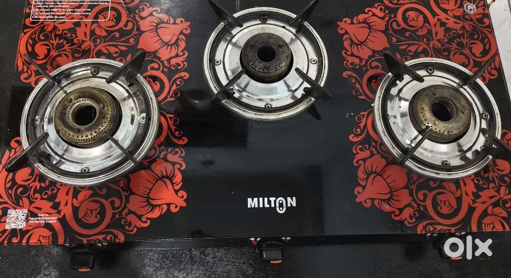 Milton 3 burner gas stove