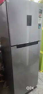 Refrigerator samsung double door 253 litre