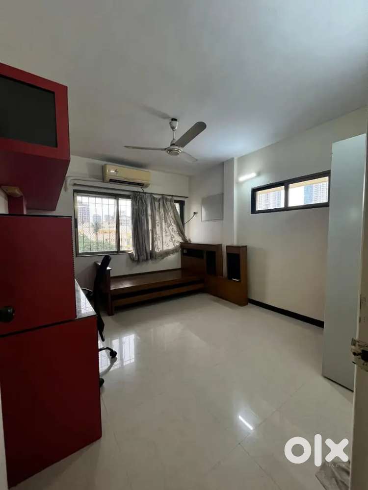 2 bhk flat on rent