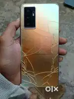 Vivo v23e 5g  128 8 gb ram
