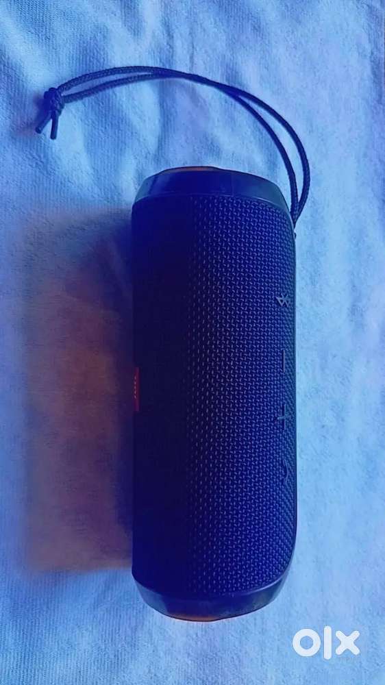 JBL Flip 3 good condition bettery 5 hours backup