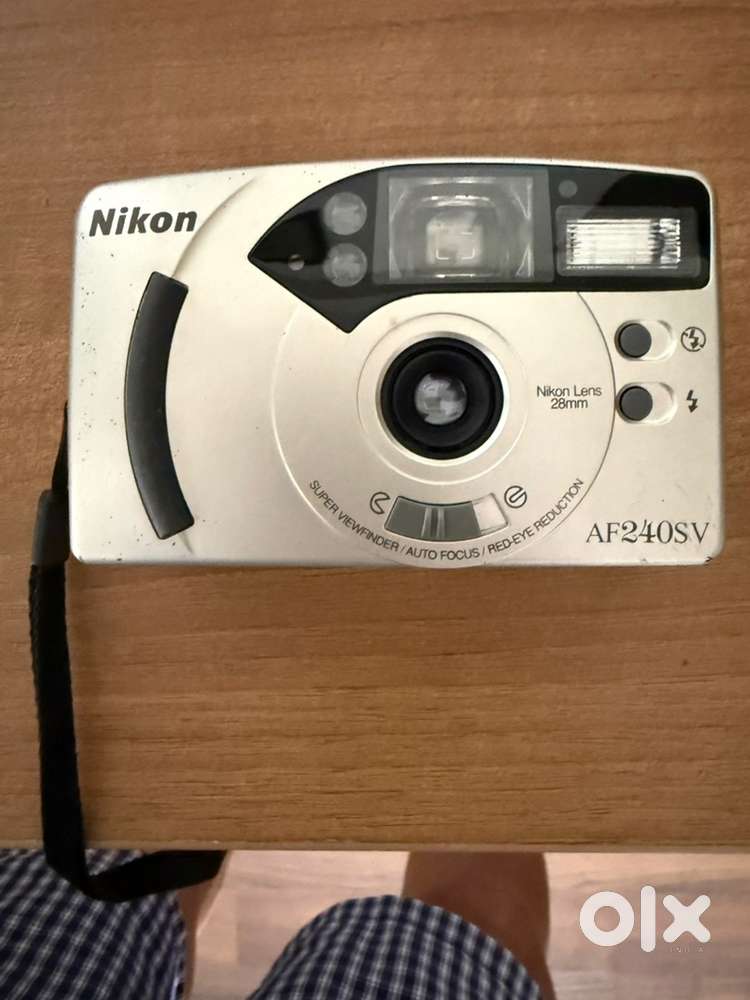 Nikom AF Automatic Camera