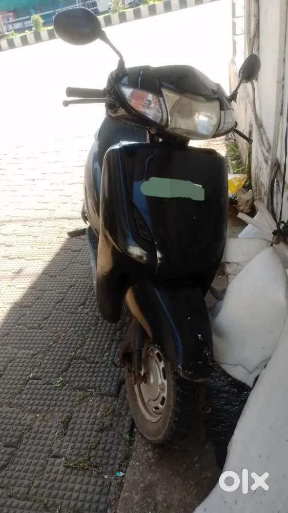 Activa 2010 model