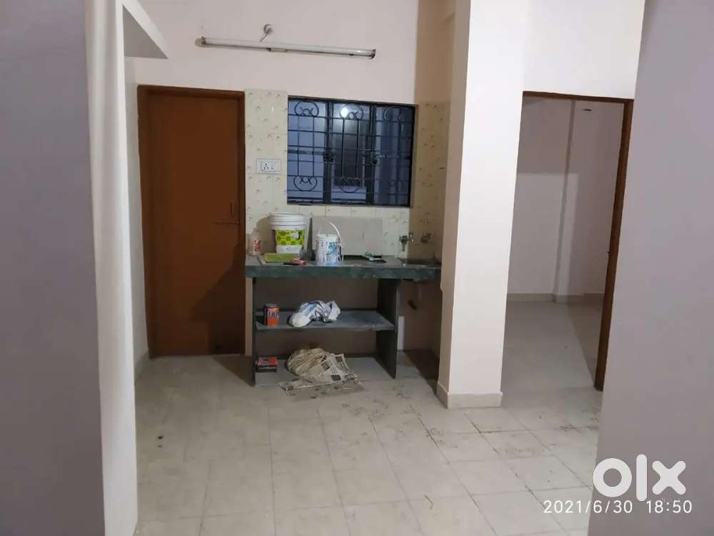 1bhk apartment flat Manish Nagar 9000rs
