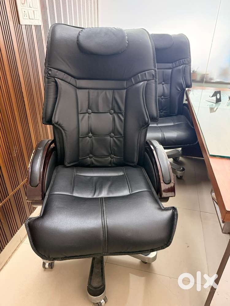 Master Chair for office or workstation in good condition for sale