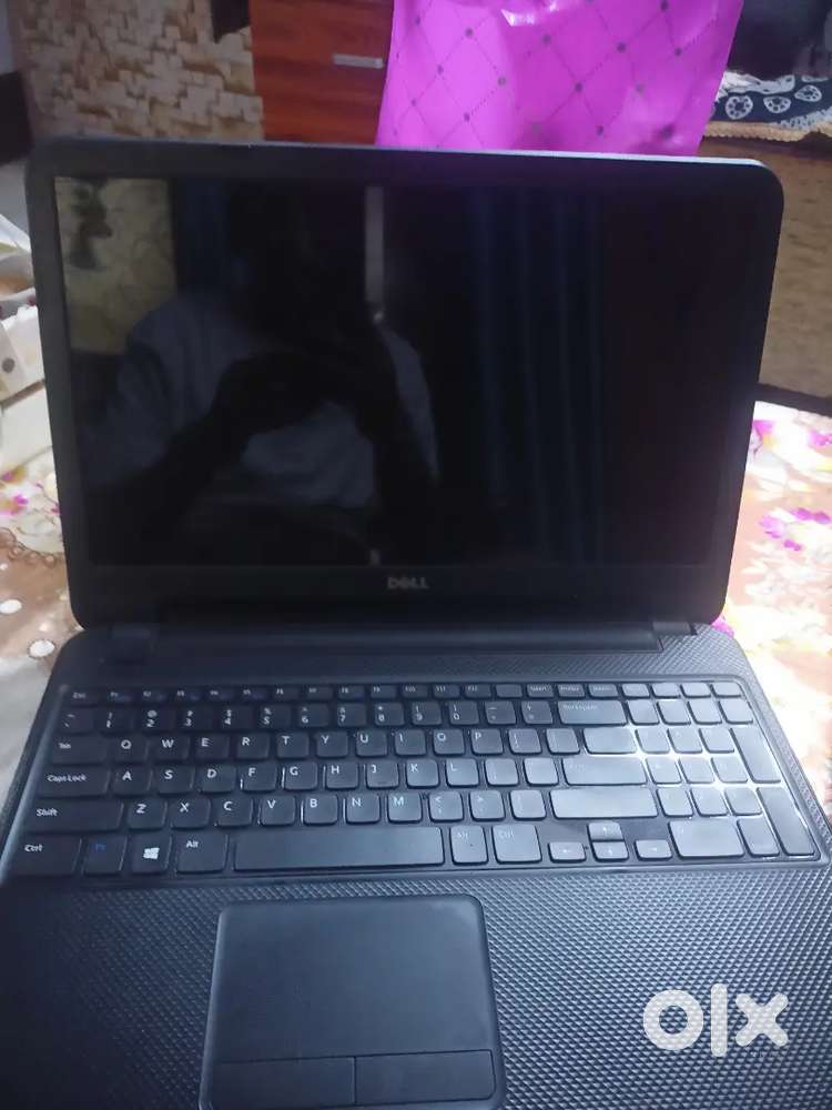 Dell Laptop 3521