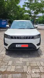 Mahindra XUV300 W6, 2020, Petrol