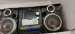 Samsung Bluetooth connectivity player with speaker