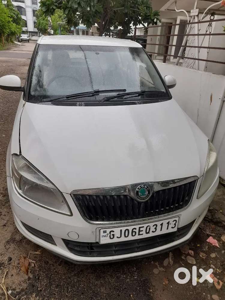 Skoda Fabia 2012 Petrol 77000 Km Driven