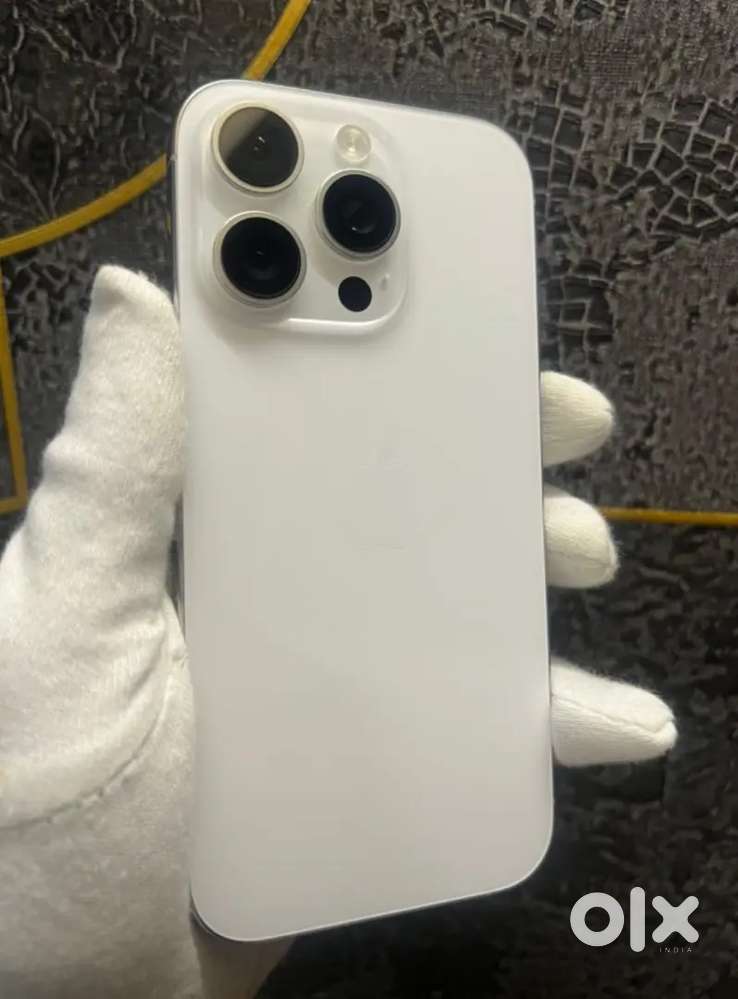 iPhone 15 Pro - 256GB - white colour(Mint Condition)