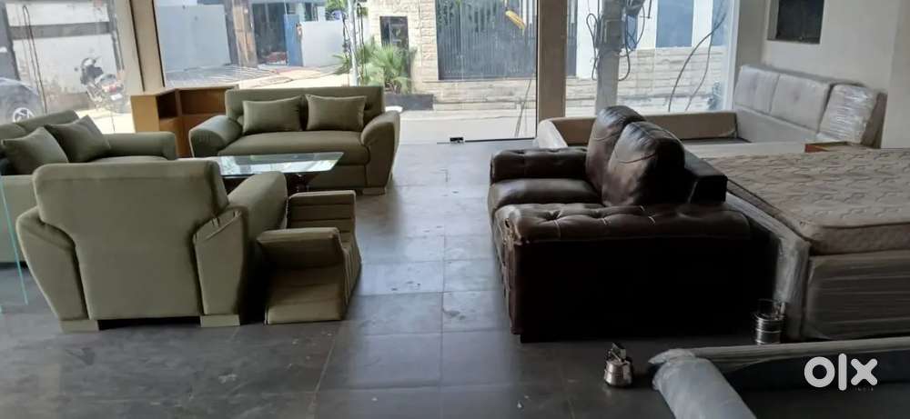 Rental office for coaching center etc.