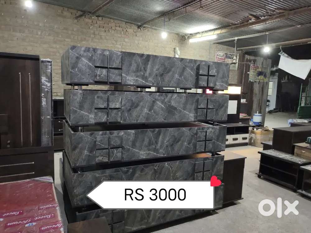 Bed with storage. 6/3