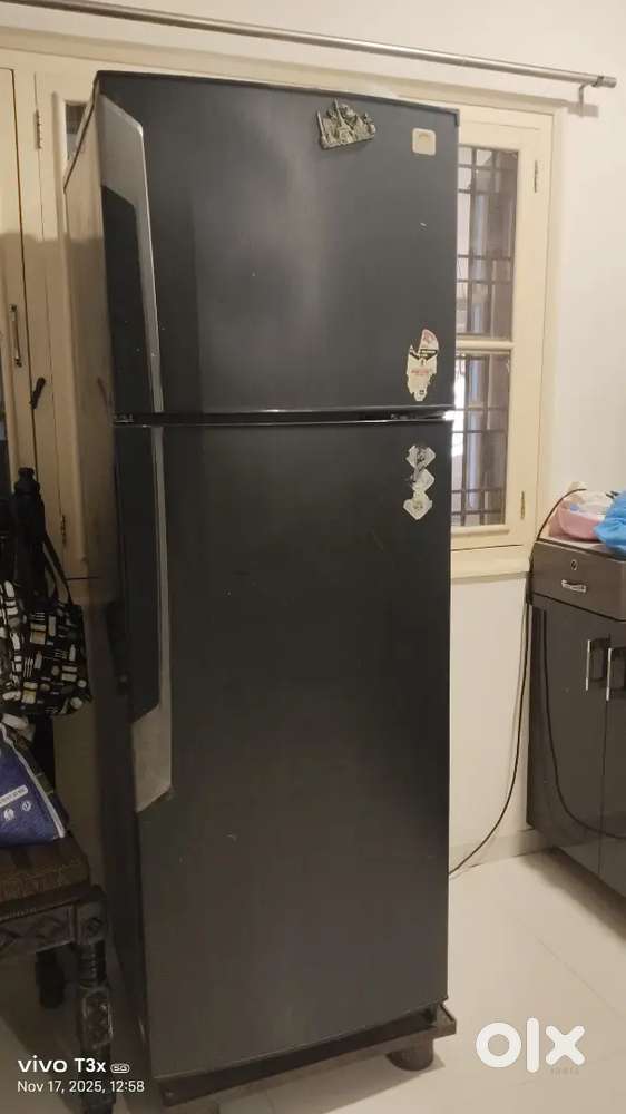 Godrej eon refrigerator