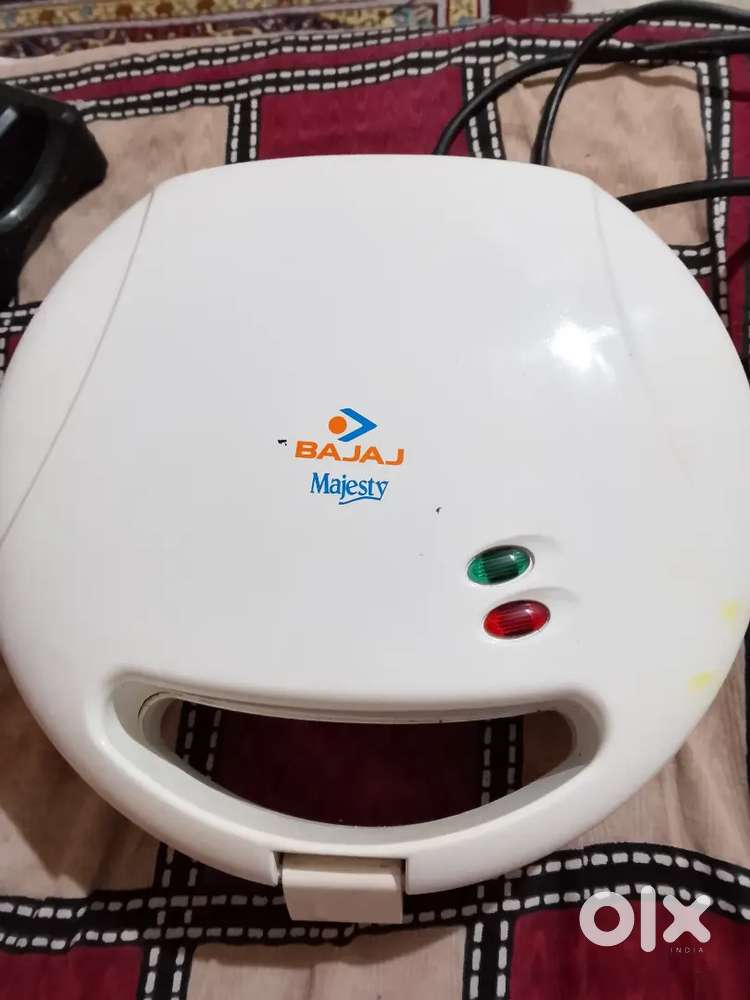 Bread toaster for sale
