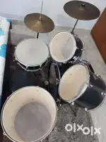 5 piece Mapex Tornado Drum Set