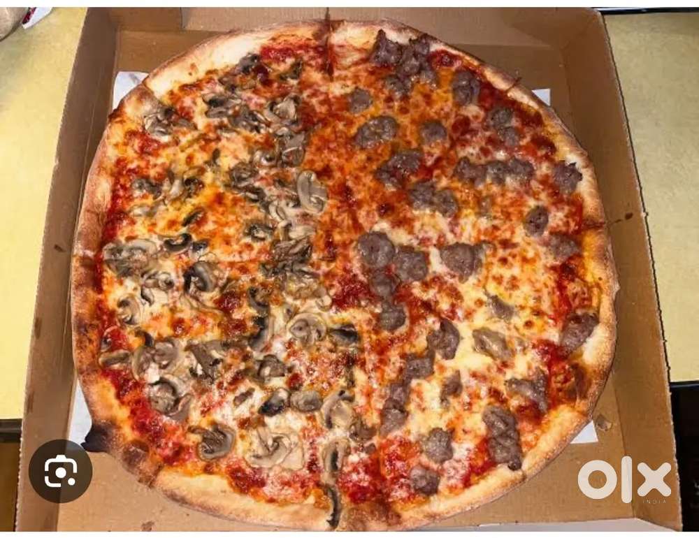 We are looking for pizza delivery associate for dominos ³⁷