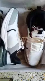 Imparkto ajanta white  sneakers size 9