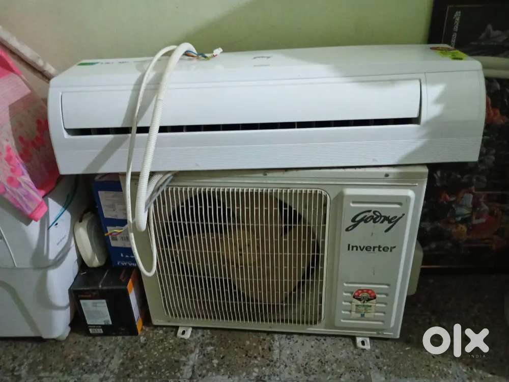 Godrej 1.5 ton 5 star inverter split AC